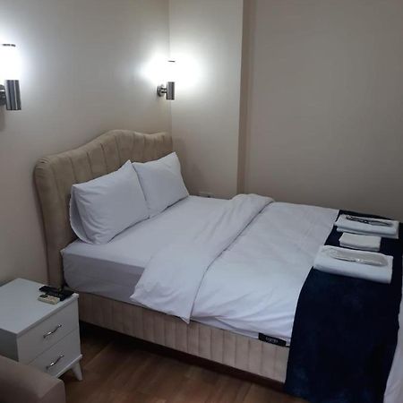 Taksim Pera Aparts Aparthotel Provincia di Provincia di Istanbul Esterno foto