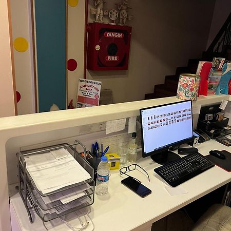 Taksim Pera Aparts Aparthotel Provincia di Provincia di Istanbul Esterno foto