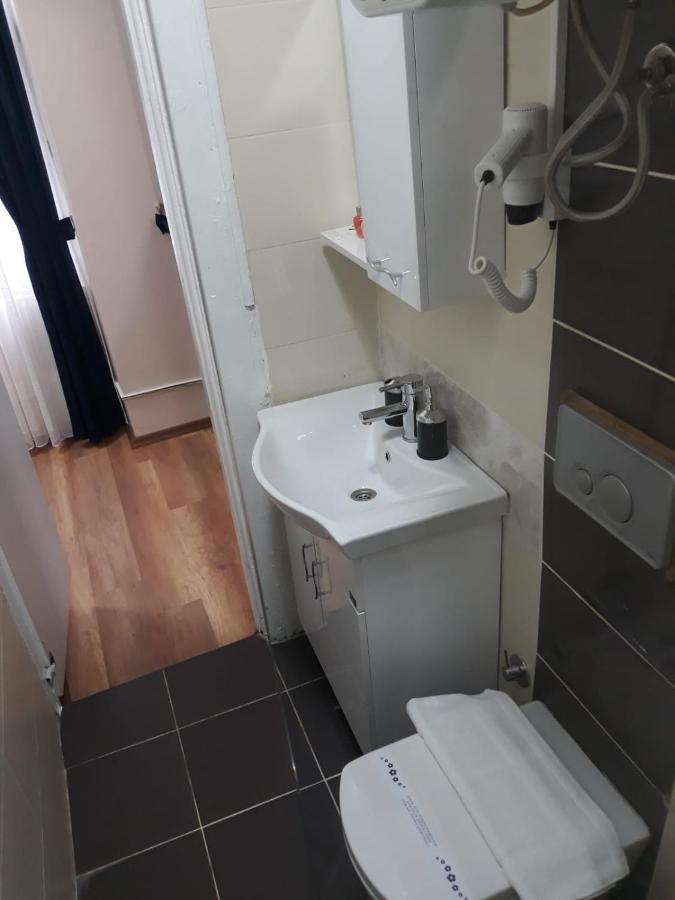 Taksim Pera Aparts Aparthotel Provincia di Provincia di Istanbul Esterno foto