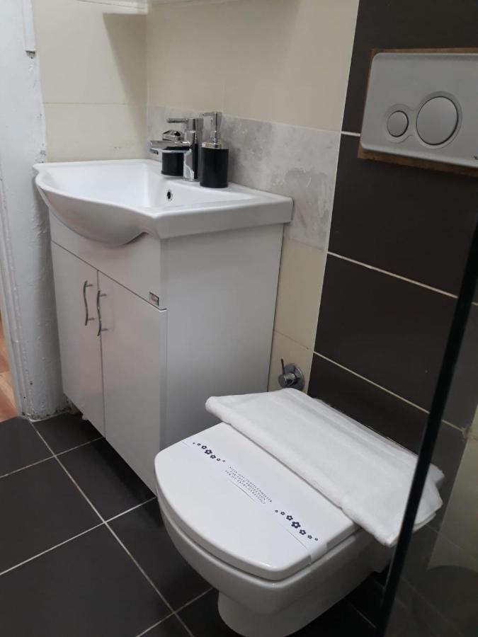 Taksim Pera Aparts Aparthotel Provincia di Provincia di Istanbul Esterno foto