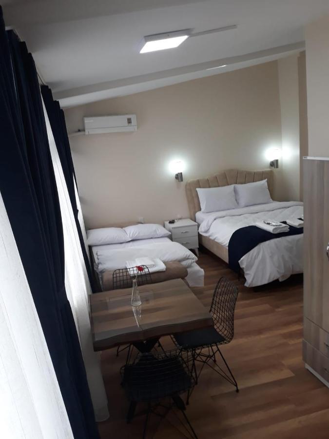 Taksim Pera Aparts Aparthotel Provincia di Provincia di Istanbul Esterno foto