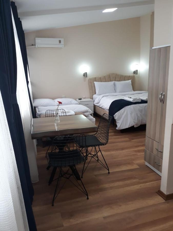 Taksim Pera Aparts Aparthotel Provincia di Provincia di Istanbul Esterno foto