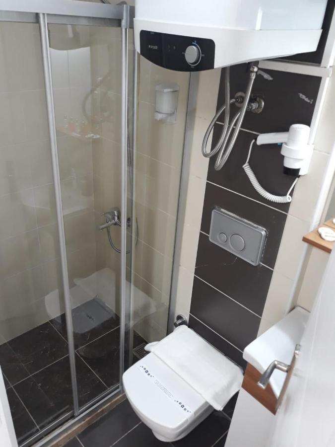 Taksim Pera Aparts Aparthotel Provincia di Provincia di Istanbul Esterno foto