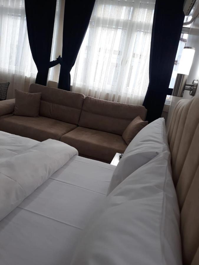Taksim Pera Aparts Aparthotel Provincia di Provincia di Istanbul Esterno foto