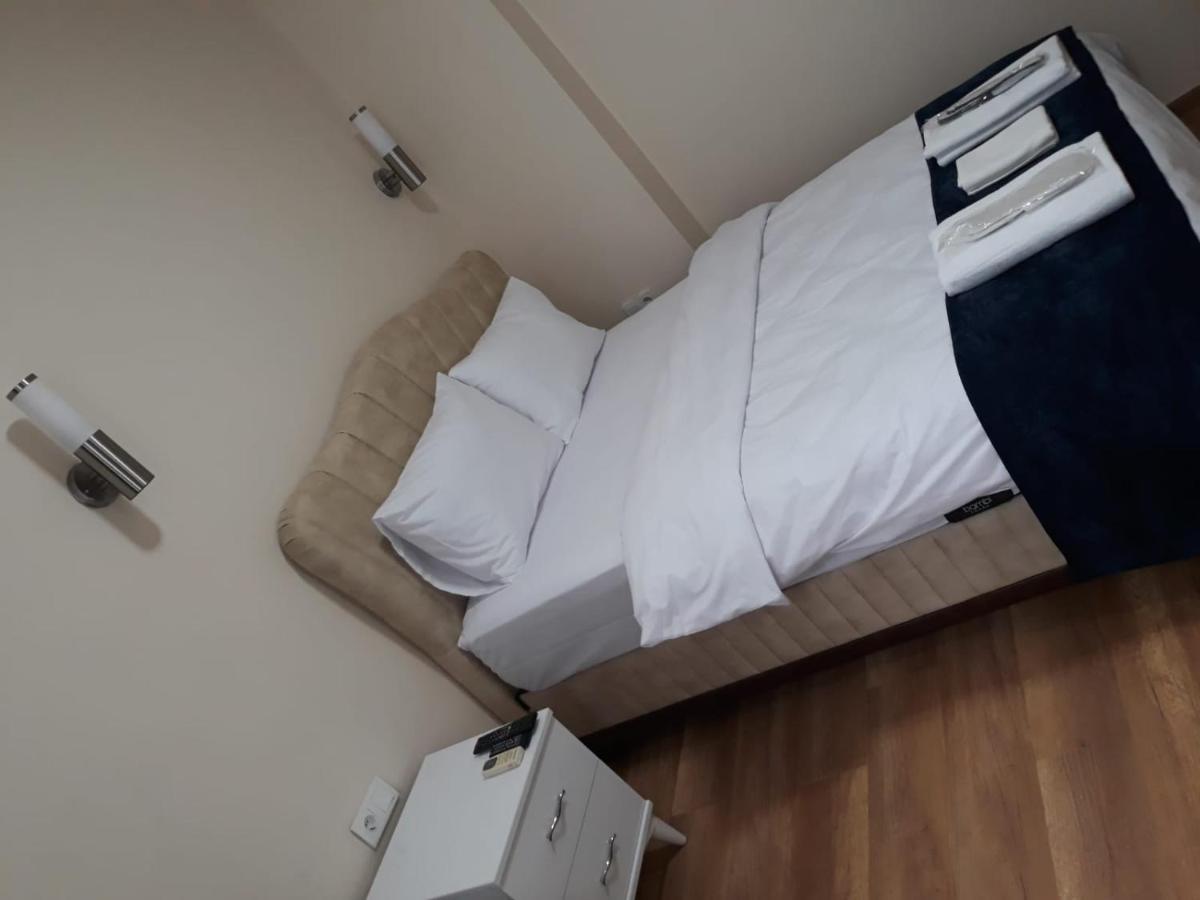 Taksim Pera Aparts Aparthotel Provincia di Provincia di Istanbul Esterno foto