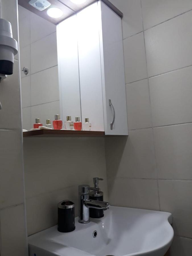 Taksim Pera Aparts Aparthotel Provincia di Provincia di Istanbul Esterno foto
